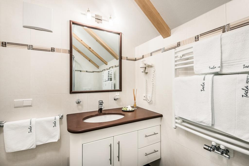 Taela Apartments サン・カッシアーノ エクステリア 写真